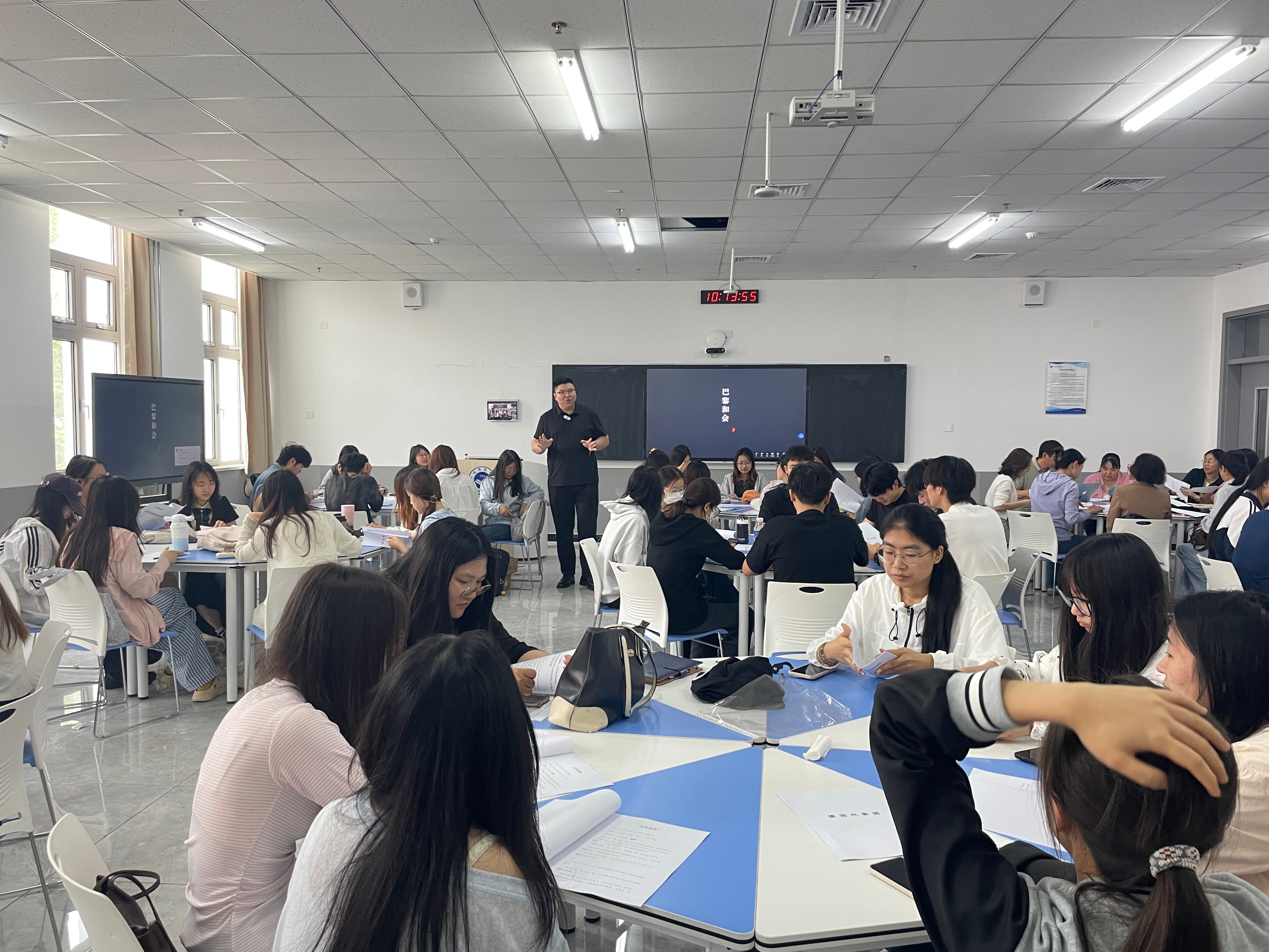 学校举办&ldquo;红色情景剧本沙盘&rdquo;沉浸式思政课教学培训
